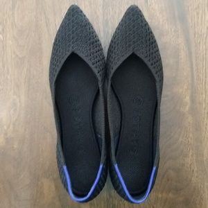 Black Honeycomb Rothy's Points size 7.5